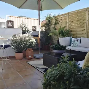 https://sol-y-malaga-duplex-de-diseno-con-terrazaparking.hotelsinnerja.org